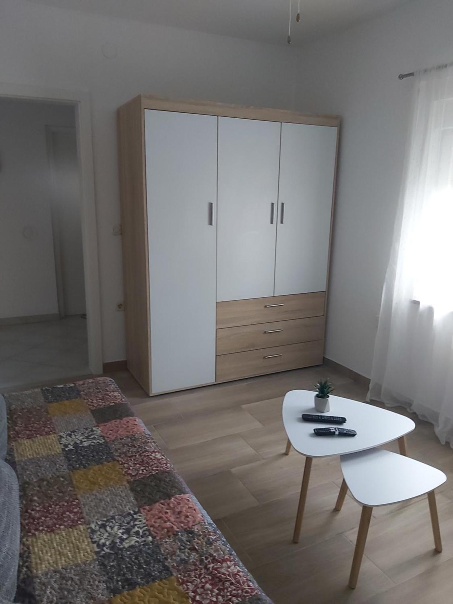 Apartment Lara Медулин Екстериор снимка